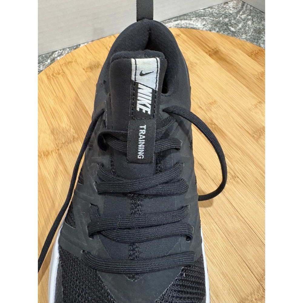 Nike Training Shoes Men's Size‎ 8 Black White Gym Workout Sneakers - Picture 2 of 7
